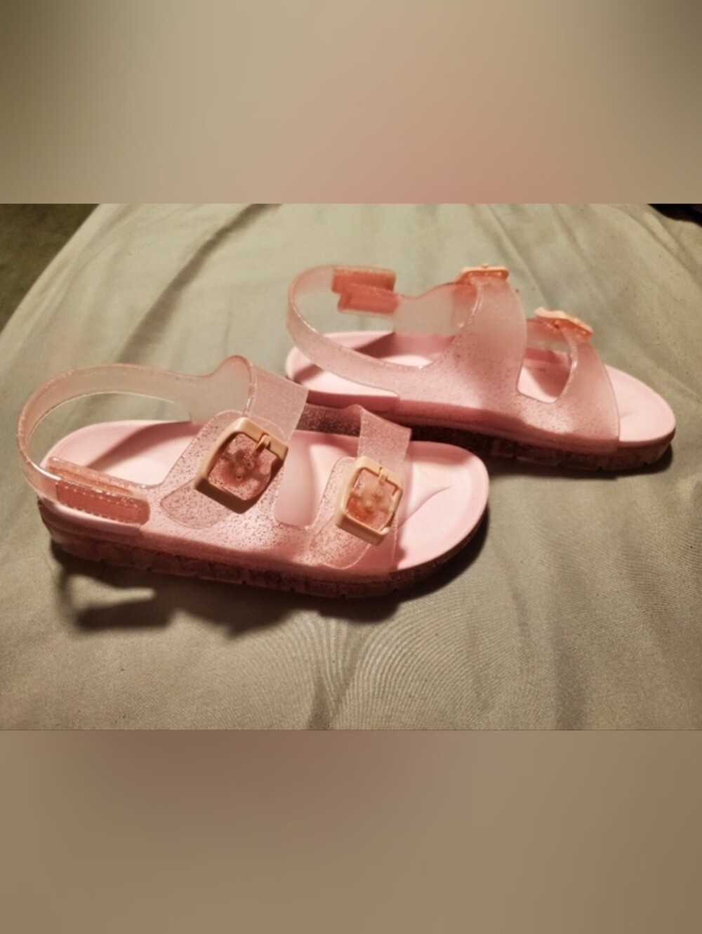 Sandals - Picture 2 of 4
